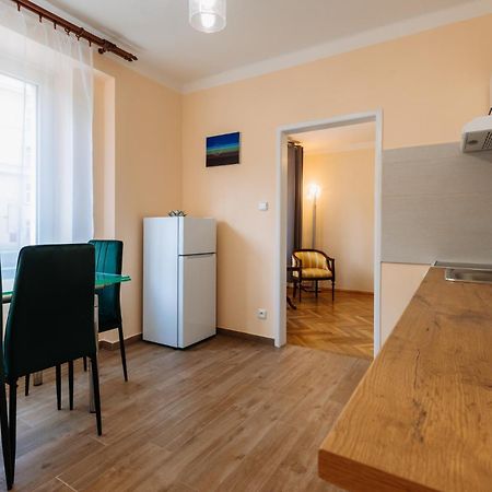 Apartments Tgm 11 카를로비바리 외부 사진