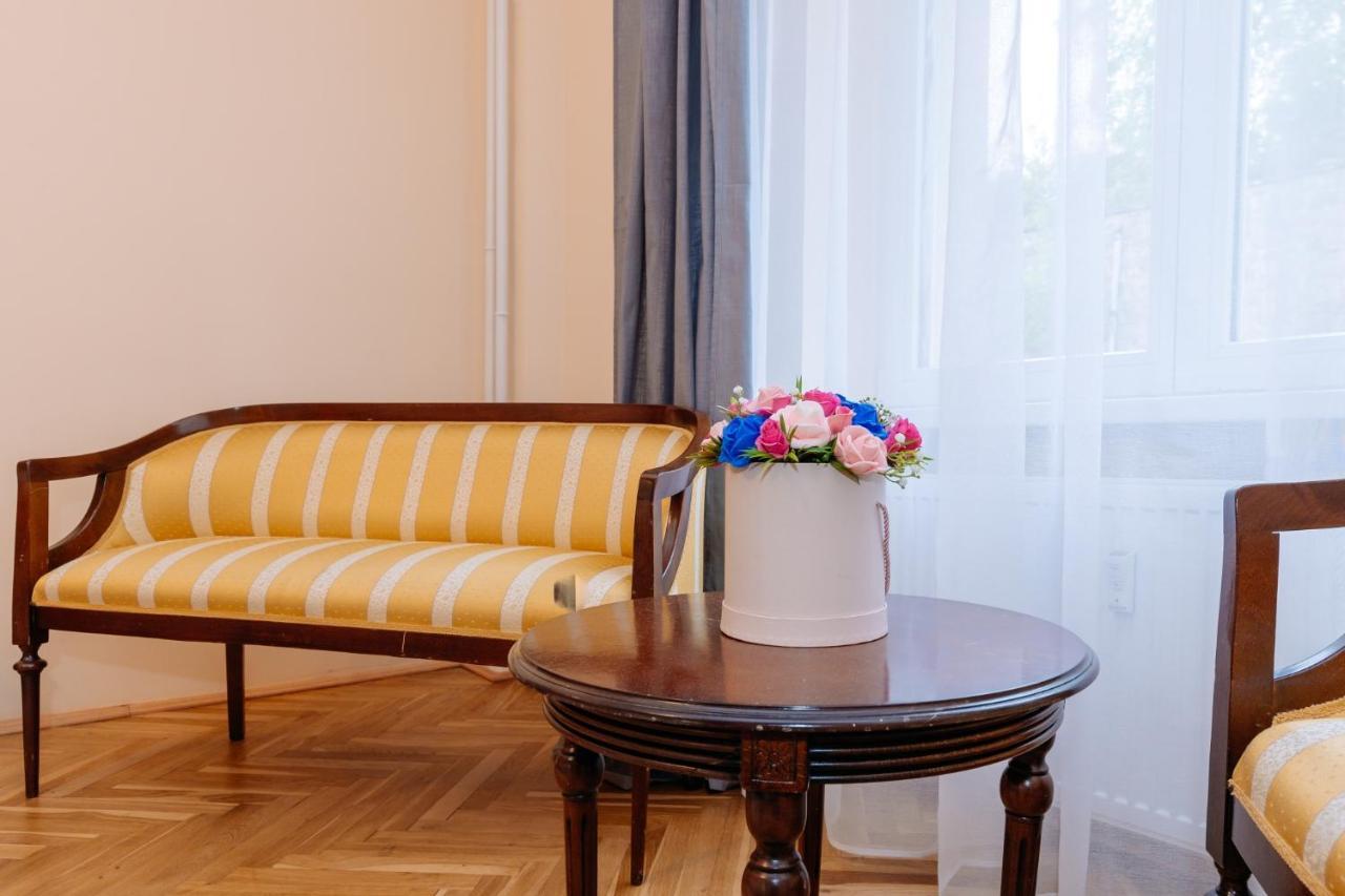 Apartments Tgm 11 카를로비바리 외부 사진
