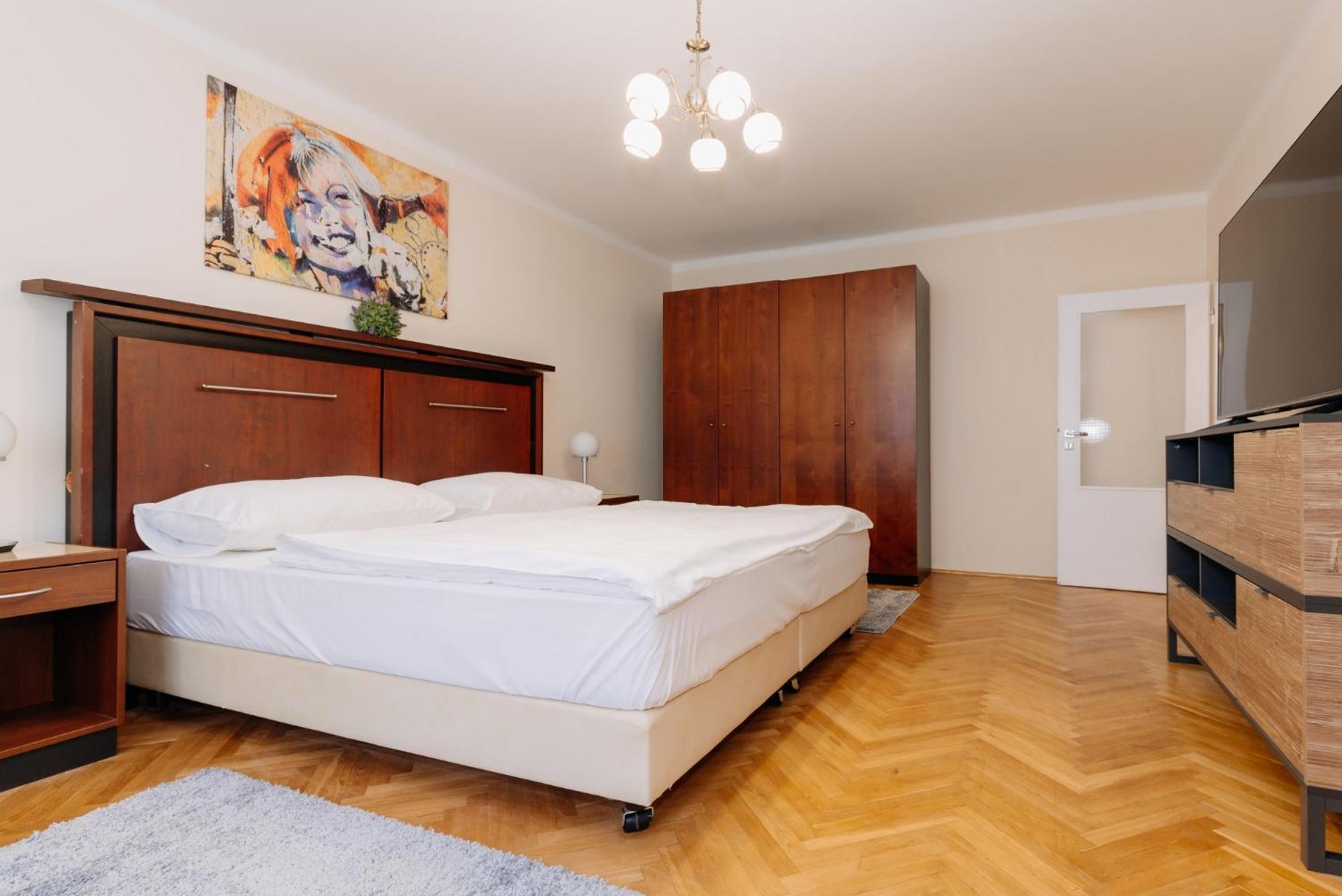 Apartments Tgm 11 카를로비바리 외부 사진