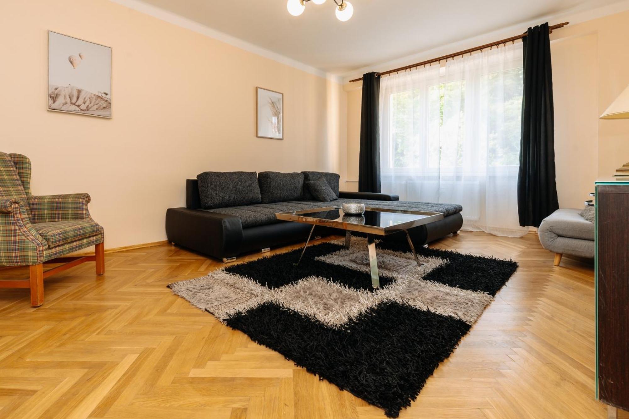 Apartments Tgm 11 카를로비바리 외부 사진